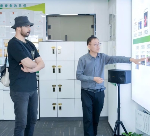 地面防滑，是适老化设计中最不该被忽略的那条“生命线”
